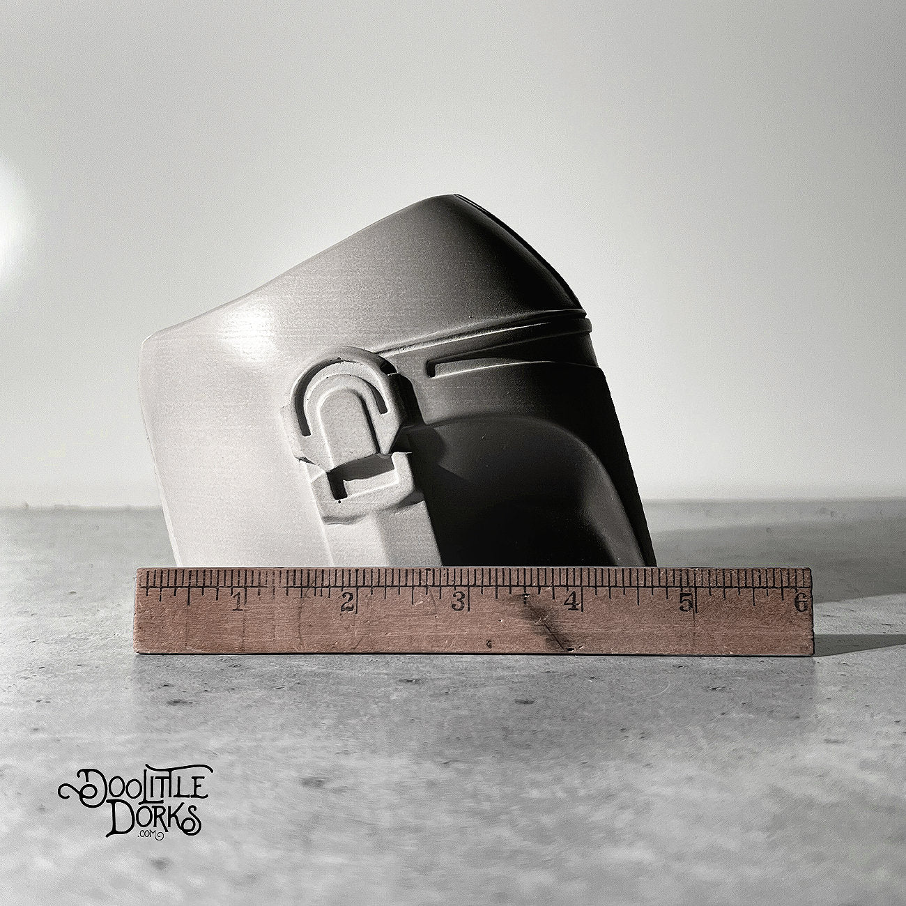 Mando Concrete Planter